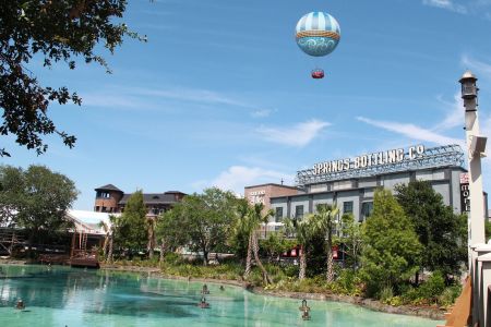 Descubra os restaurantes mais populares no Disney Springs